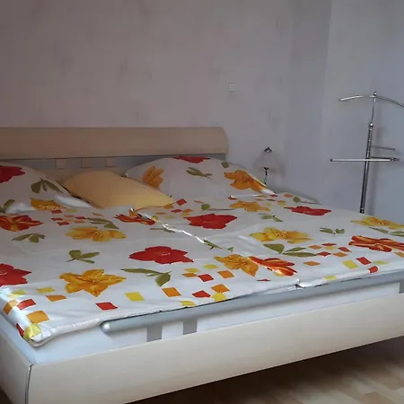 Braun In Anschau